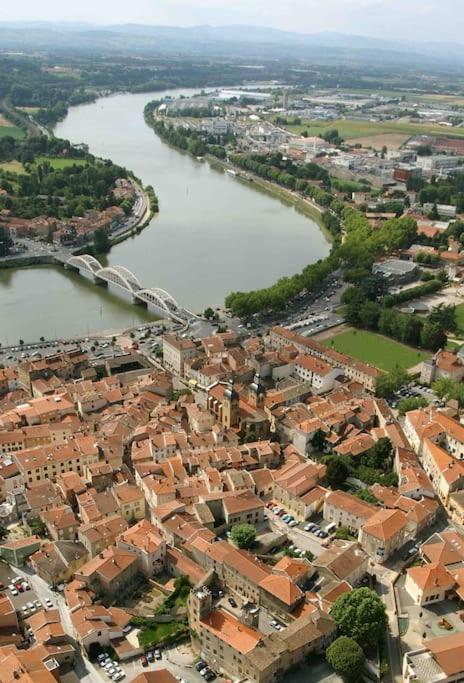 Charmant Appartement Au Coeur De Neuville - Lyon A 20Mn מראה חיצוני תמונה