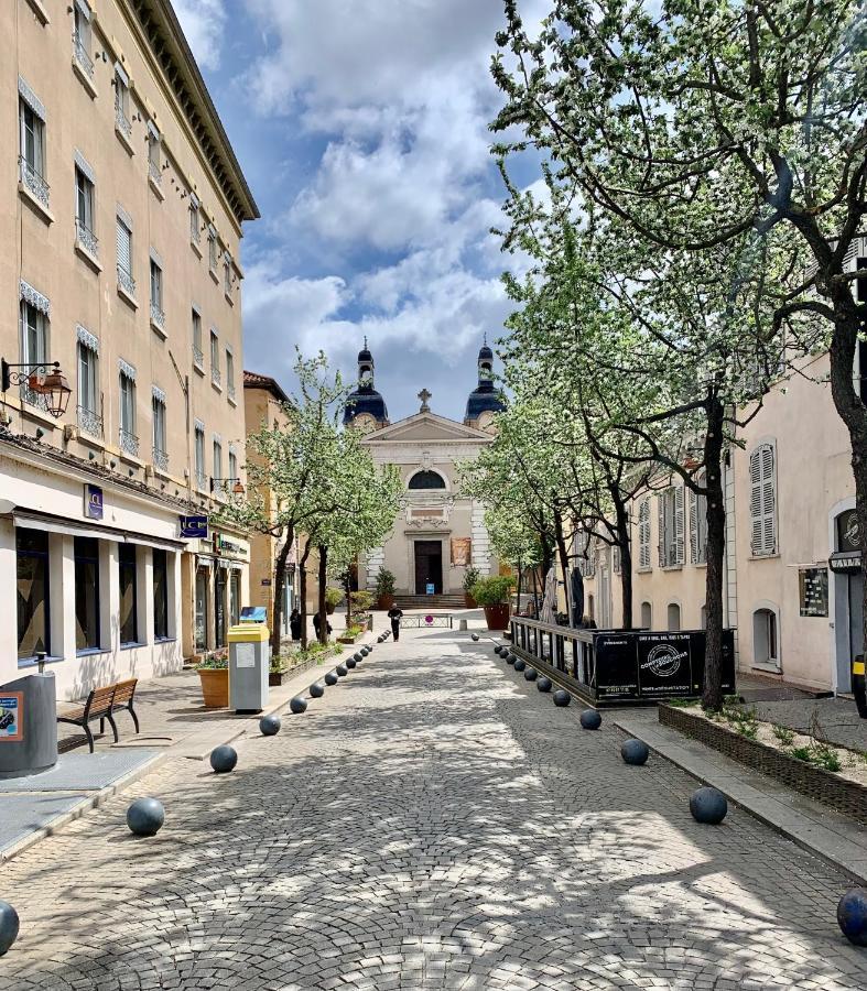 Charmant Appartement Au Coeur De Neuville - Lyon A 20Mn מראה חיצוני תמונה